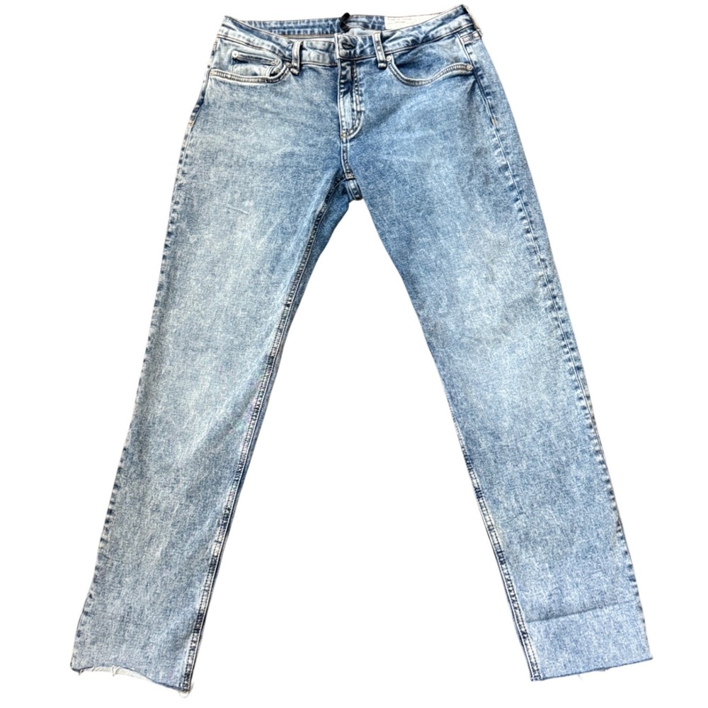 Rag & Bone Dre Low-Rise Boyfriend Jeans Light Acid Wash Raw Hem Size 28 AA16